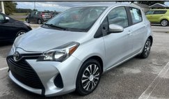 2017 Toyota Yaris LE 5-Door AT