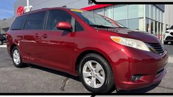 2013 Toyota Sienna LE 8-Passenger