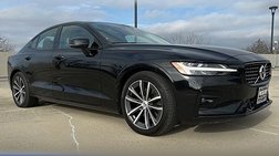 2021 Volvo S60 T5 Momentum
