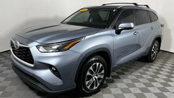 2023 Toyota Highlander Hybrid XLE