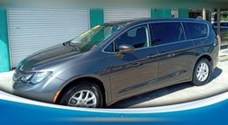 2020 Chrysler Voyager LX