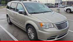 2013 Chrysler Town and Country Limited
