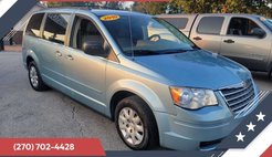 2010 Chrysler Town and Country LX