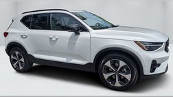 2026 Volvo XC40 B5 Plus