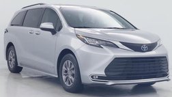 2021 Toyota Sienna XLE