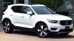 2022 Volvo XC40 T5 Momentum