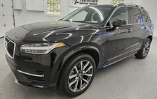 2017 Volvo XC90 T6 Momentum