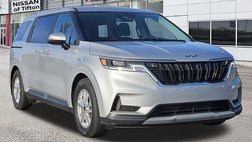 2022 Kia Carnival LX