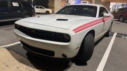 2016 Dodge Challenger SXT Plus