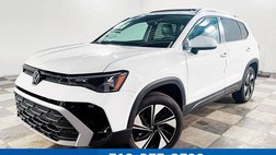 2025 Volkswagen Taos SE 4Motion