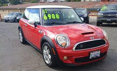 2011 MINI Cooper S