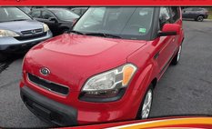 2010 Kia Soul +