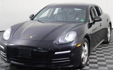 2015 Porsche Panamera 4