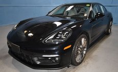 2023 Porsche Panamera Platinum Edition