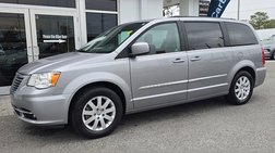 2016 Chrysler Town and Country Touring