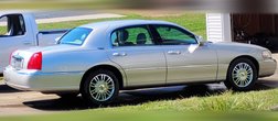 2007 Lincoln Town Car Signature Limited