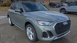 2025 Audi Q5 e quattro S line Premium 55 TFSI