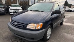 2001 Toyota Sienna LE