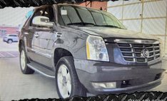 2011 Cadillac Escalade Luxury