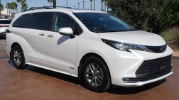 2021 Toyota Sienna XLE