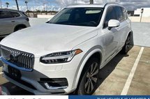 2024 Volvo XC90 Recharge T8 Ultimate Bright Theme 7P