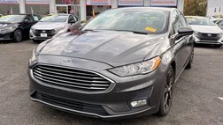 2020 Ford Fusion SE