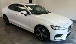 2021 Volvo S60 Recharge T8 Inscription