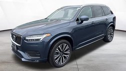 2022 Volvo XC90 T6 Momentum 7-Passenger