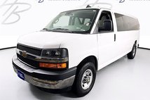 2025 Chevrolet Express LT 3500