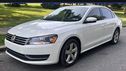 2013 Volkswagen Passat SE PZEV