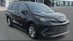2023 Toyota Sienna Woodland Edition