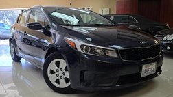 2017 Kia Forte5 LX