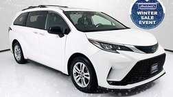 2022 Toyota Sienna XSE 7-Passenger