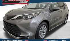 2024 Toyota Sienna XLE