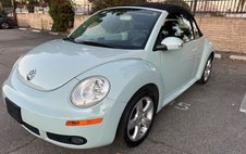 2006 Volkswagen New Beetle 2.5