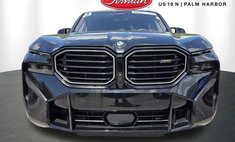 2023 BMW XM Base