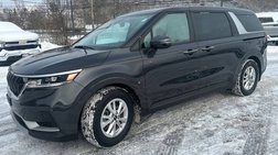 2023 Kia Carnival LX