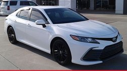 2022 Toyota Camry Hybrid LE