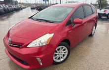 2013 Toyota Prius v Two