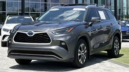 2022 Toyota Highlander Hybrid XLE