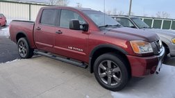 2015 Nissan Titan SV