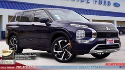 2023 Mitsubishi Outlander SE