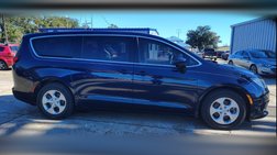 2017 Chrysler Pacifica LX