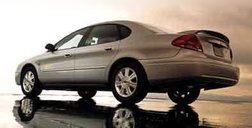 2004 Ford Taurus SE