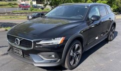 2021 Volvo V60 Cross Country T5