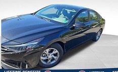 2023 Hyundai Elantra SE