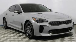 2022 Kia Stinger GT1