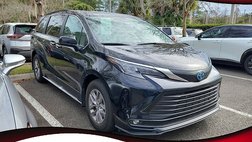 2025 Toyota Sienna XLE