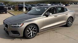 2020 Volvo S60 T5 Momentum