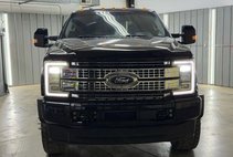 2017 Ford Super Duty F-350 Lariat